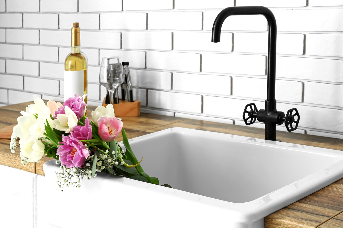 Your Summer-Ready Home Ten tips to get your home ready for entertaining over the festive season.