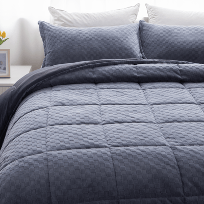 Checkered Plush Coverlet Set in Navy